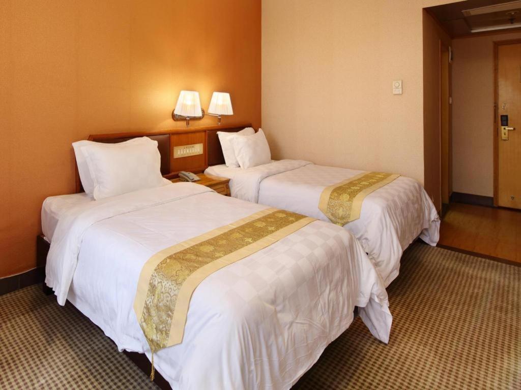 Nanfang Dasha Hotel Guangzhou Buitenkant foto